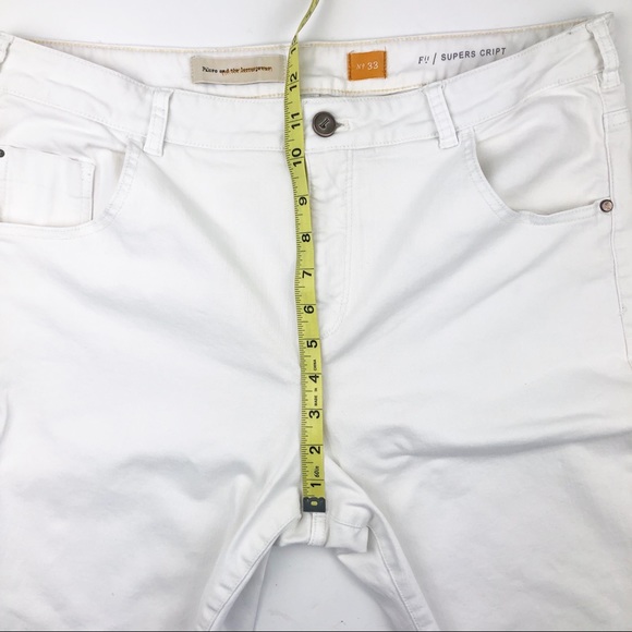 - Anthropologie Pilcro and the Letterpress Superscript High Rise White Cro… - Picture 13 of 14